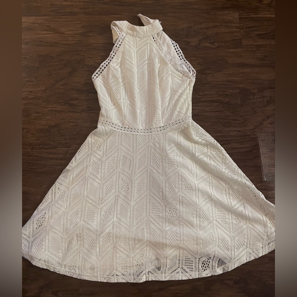 White dress, size 3, city studio